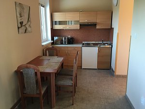 AP2 - 2-bedroom unit/suit